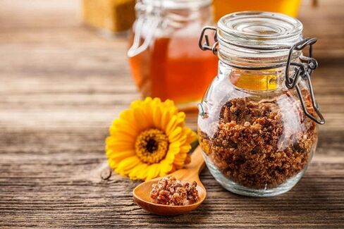 propolis pour le traitement de la mycose des ongles des pieds